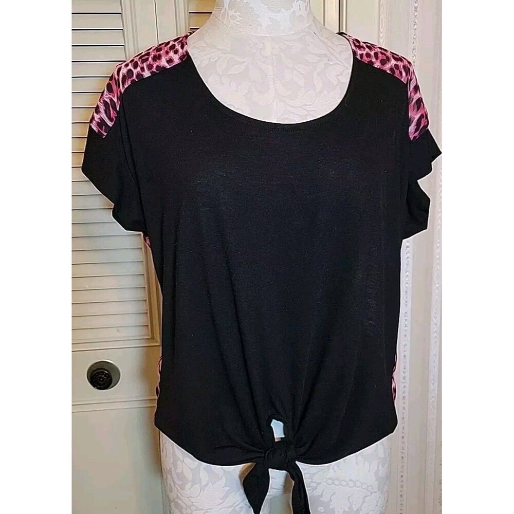 l.e.i. Black Front Blouse, Pink Cheetah Back Top Women's Size L